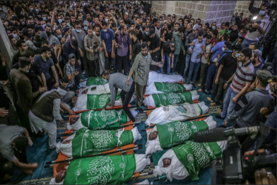 عاجل | ارتفاع عدد الشهداء في غزة وسط استمرار القصف الإسرائيلي وتصاعد التوتر الداخلي في إسرائيل اليوم . 